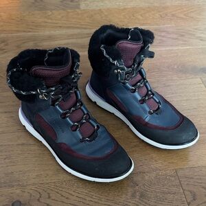 Cole Haan 4.ZERØGRAND Waterproof Hiker Boot Navy and Burgundy Winter Boots